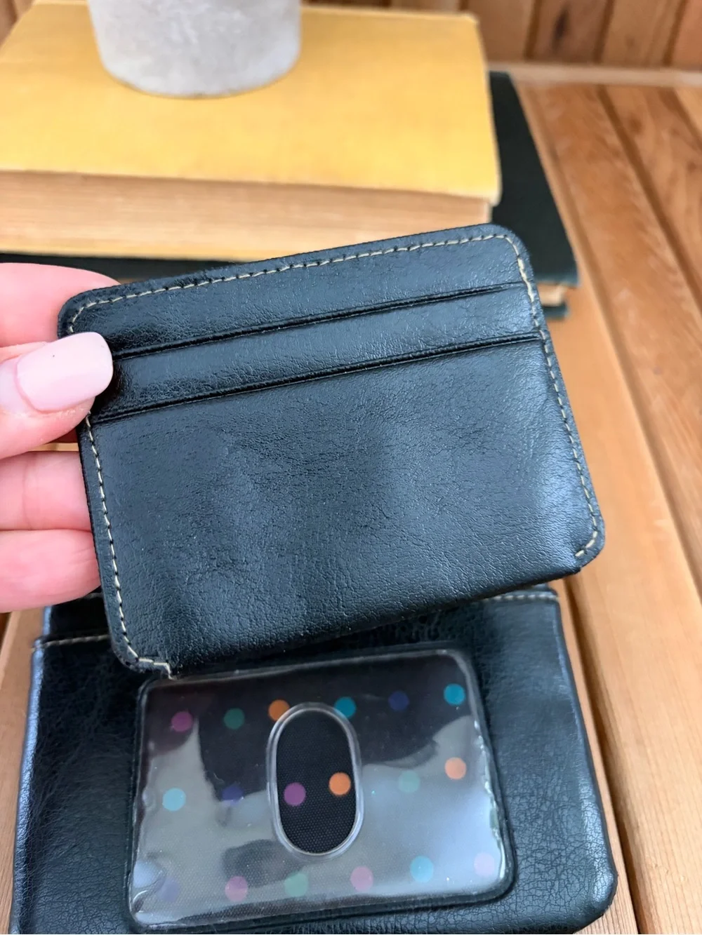 Black Leather Card Wallet with Polka Dot Lining & ID Window,Removable Key Pocket